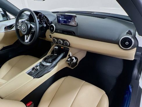 New 2026 MAZDA MX-5 Miata RF Grand Touring w/ Weather Package RWD image 21