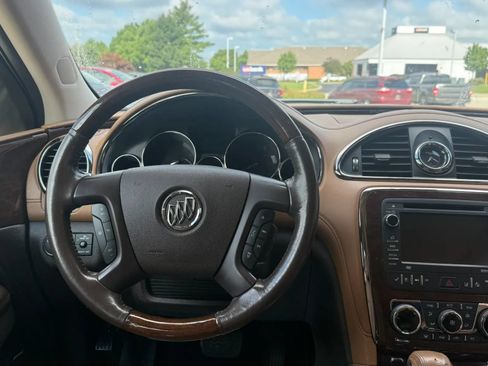 Used 2014 Buick Enclave Leather AWD/4WD image 18