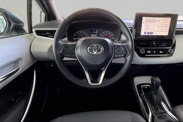 Used 2025 Toyota Corolla SE FWD image 8