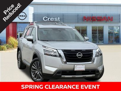 Certified 2023 Nissan Pathfinder SL w/ SL Premium Package