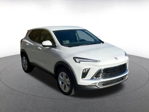 Used 2025 Buick Encore GX Preferred image 3