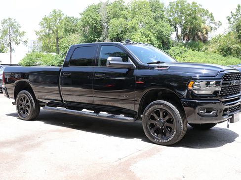 Used 2022 RAM 3500 Big Horn w/ Level C Equiment Group AWD/4WD image 58