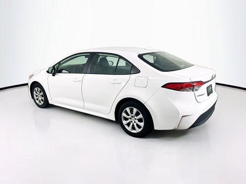 Used 2024 Toyota Corolla LE image 5