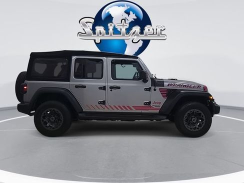 Used 2018 Jeep Wrangler Unlimited Sport S image 9