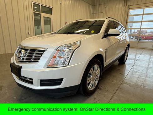 Used 2015 Cadillac SRX FWD image 8