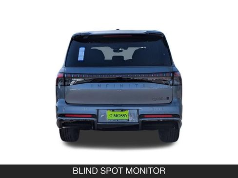 New 2026 INFINITI QX80 4WD image 7