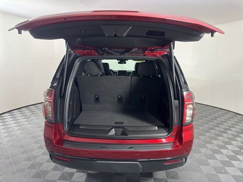 Certified 2024 Chevrolet Tahoe Z71 w/ Luxury Package image 11