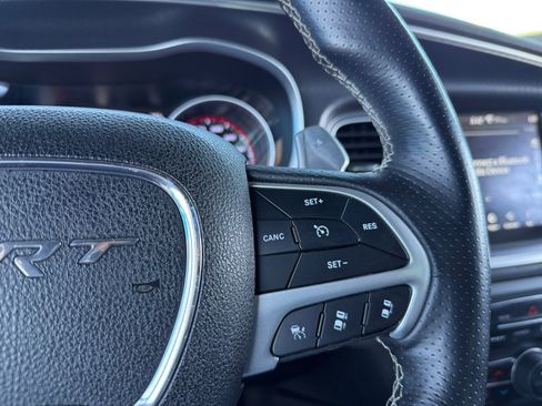 Used 2018 Dodge Charger SRT w/ Technology Group RWD image 13
