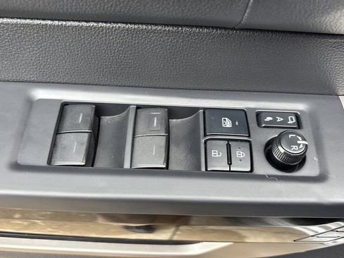 Used 2022 Toyota Tundra Limited image 20