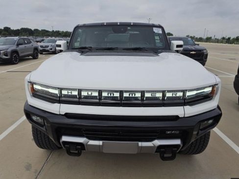 Used 2025 GMC Hummer EV 2X AWD/4WD image 5