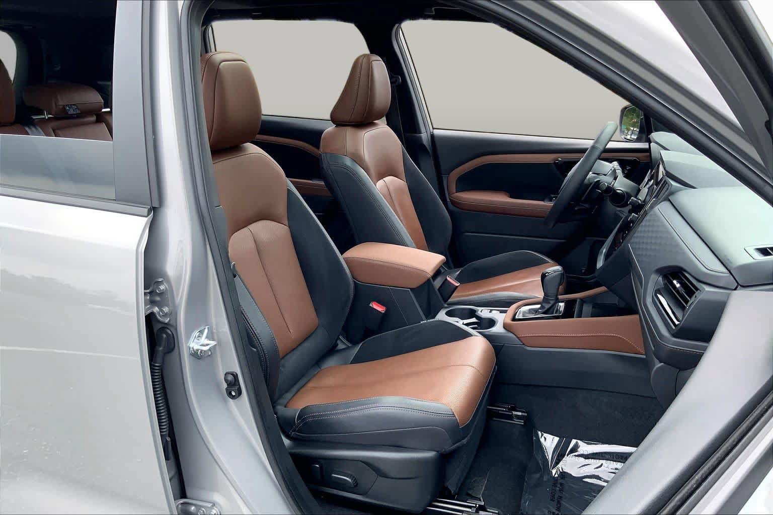 Used 2025 Subaru Forester Touring AWD/4WD image 9