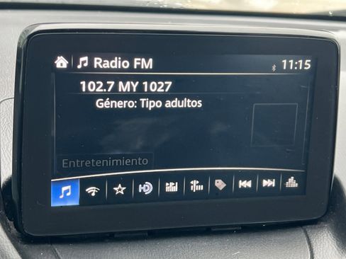 Used 2019 Toyota Yaris LE image 14