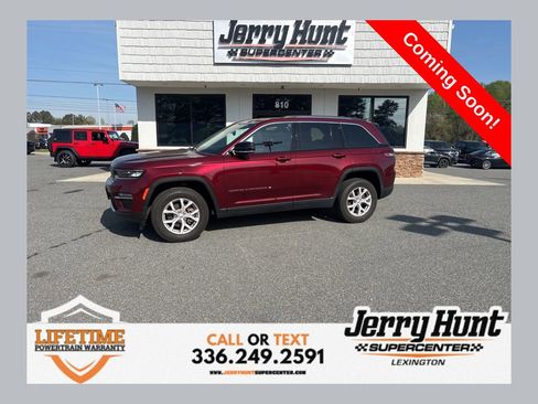 Used 2022 Jeep Grand Cherokee Limited image 1