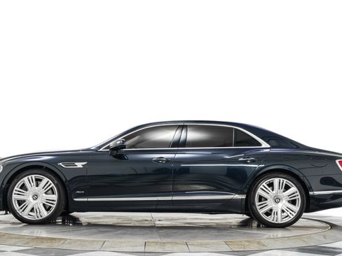 Used 2026 Bentley Flying Spur Plug-In Hybrid AWD/4WD image 6