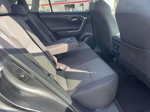 Used 2024 Toyota RAV4 XLE FWD image 14