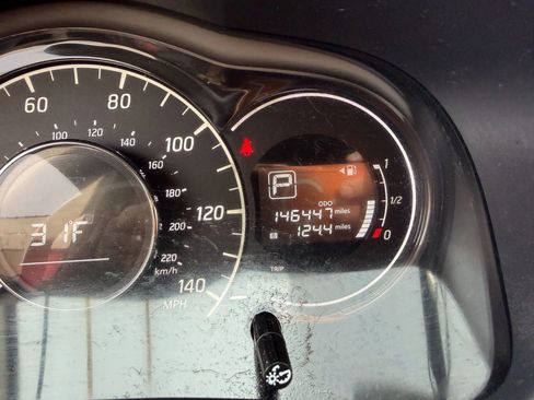 Used 2017 Nissan Versa Note SL Hatchback 4D image 18