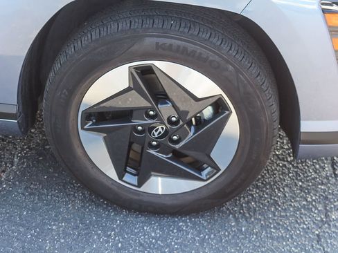 Certified 2024 Hyundai Kona SE FWD image 13