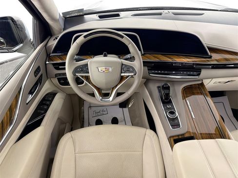 Used 2024 Cadillac Escalade Sport Platinum image 23