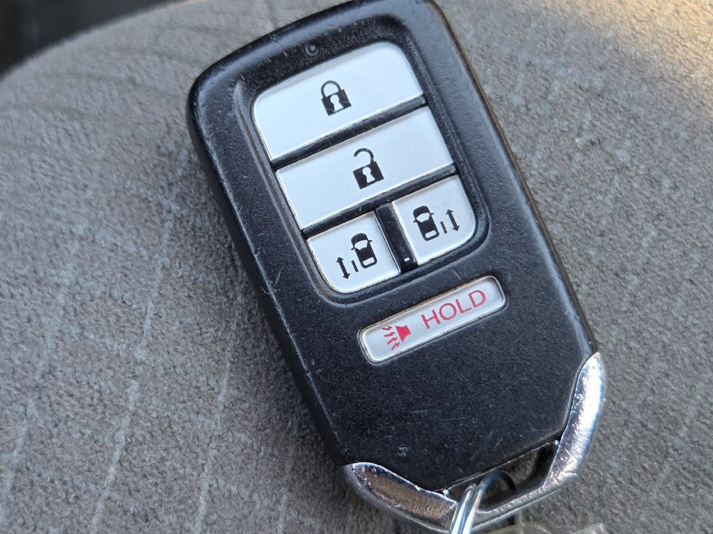 Used 2016 Honda Odyssey SE image 35