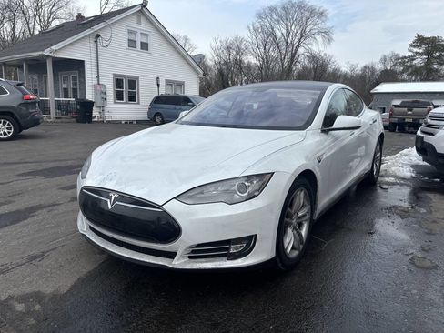 Used 2013 Tesla Model S image 8