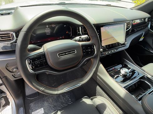 New 2026 Jeep Grand Wagoneer Summit AWD/4WD image 21
