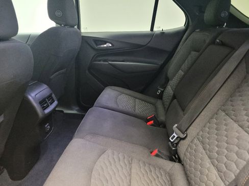 Used 2020 Chevrolet Equinox LT AWD/4WD image 18