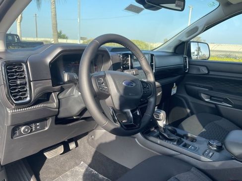 New 2025 Ford Ranger XLT w/ FX4 Off-Road Package image 9