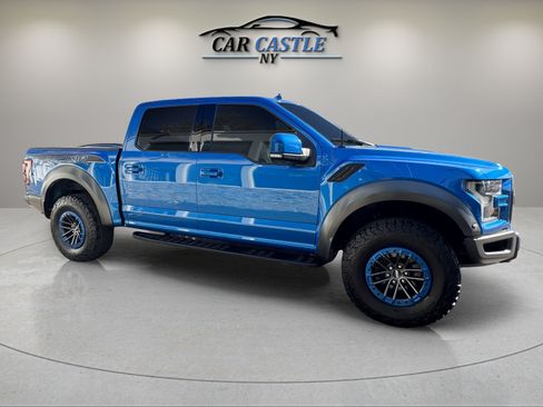 Used 2019 Ford F150 Raptor w/ Equipment Group 802A Luxury image 6