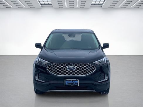 Certified 2024 Ford Edge SEL w/ Convenience Package image 8