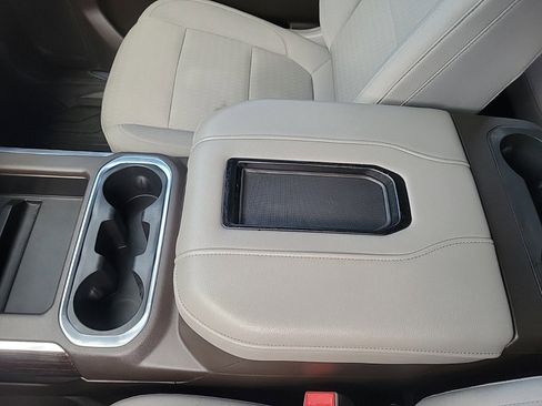 Used 2019 GMC Sierra 1500 Elevation w/ Elevation Value Package image 19