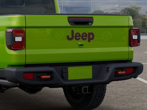 New 2026 Jeep Gladiator Rubicon AWD/4WD image 13