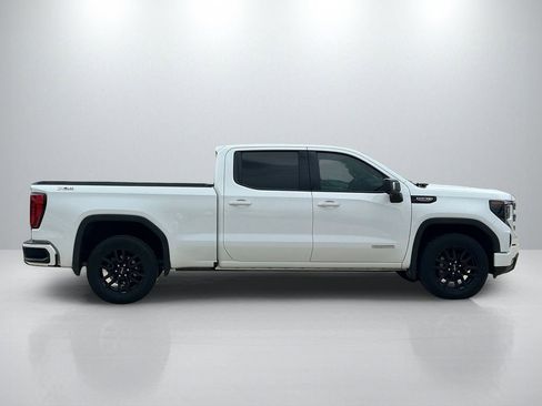 Used 2023 GMC Sierra 1500 Elevation w/ Preferred Package AWD/4WD image 4
