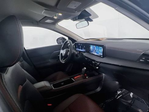Used 2026 Nissan Kicks SR w/ Cold Weather Package FWD image 21