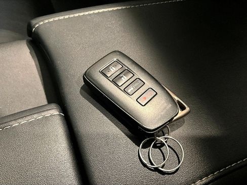 Used 2016 Lexus RX 350 AWD w/ Premium Package image 33
