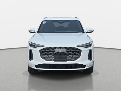 New 2025 Audi Q5 Premium Plus image 2