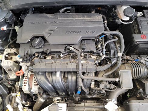 Used 2023 Hyundai Elantra SEL w/ Cargo Package FWD image 30