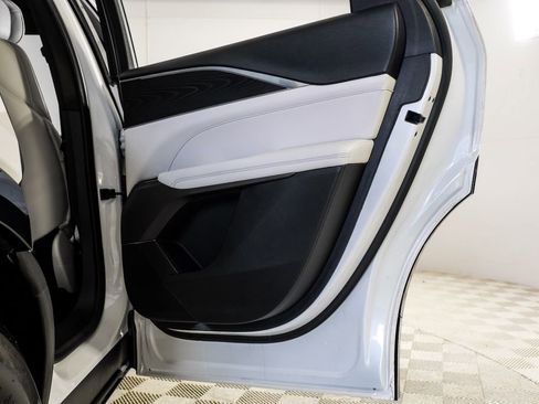 Used 2024 Cadillac Lyriq Luxury RWD image 50