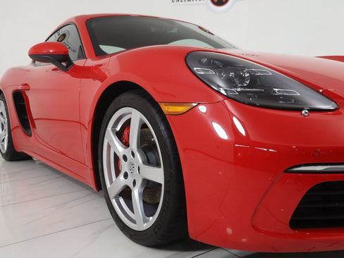 Used 2023 Porsche 718 Cayman S w/ Sport Chrono Package image 69