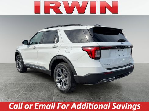 New 2025 Ford Explorer Active w/ Active Comfort Package image 3