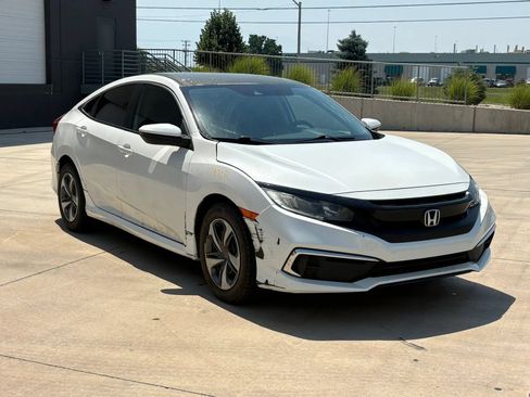 Used 2019 Honda Civic LX image 3