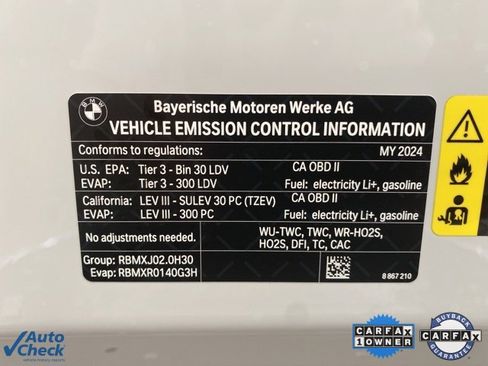 Used 2024 BMW 330e w/ Convenience Package image 83