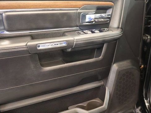 Used 2014 RAM 1500 Laramie w/ Trailer Tow Group image 9