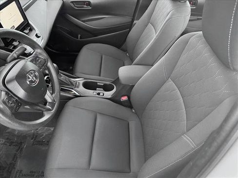 Used 2024 Toyota Corolla LE image 10