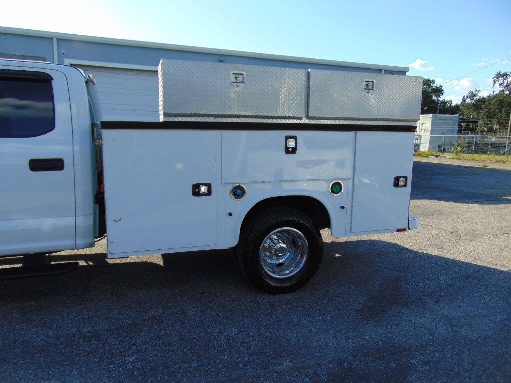 Used 2019 Ford F350 XL w/ Power Equipment Group RWD image 7