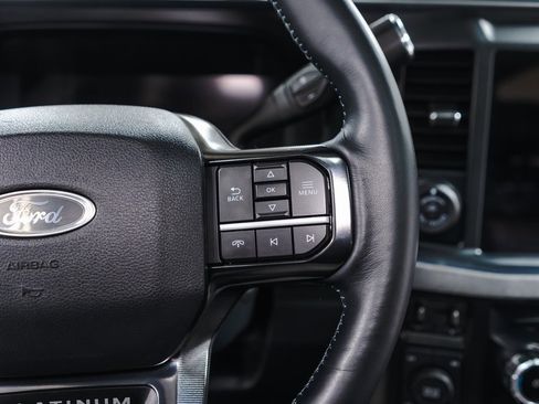 Used 2025 Ford F250 Platinum image 12