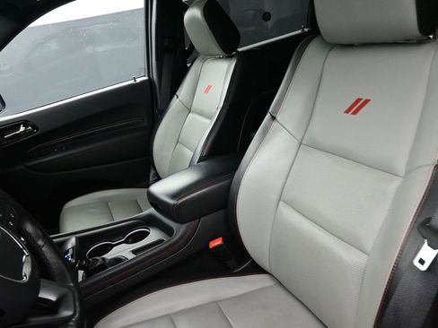 Used 2024 Dodge Durango GT image 33