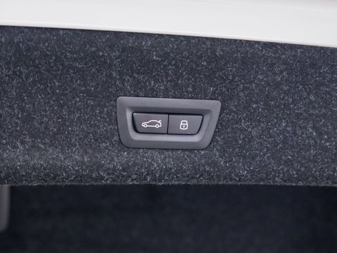 New 2026 BMW 330i xDrive Sedan w/ Premium Package image 34