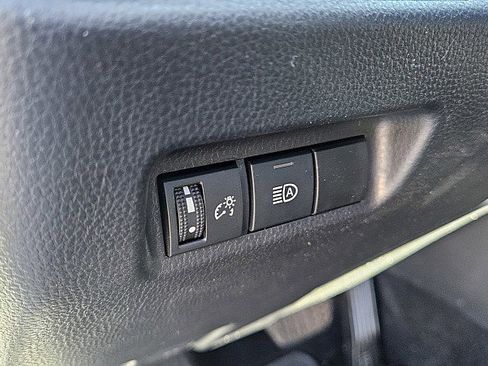 Used 2024 Toyota RAV4 LE image 17