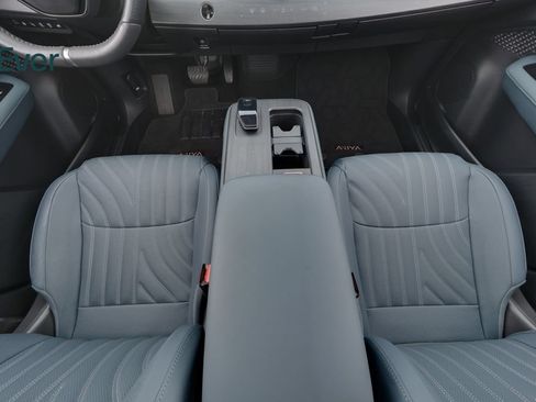 Used 2025 Nissan Ariya Platinum AWD/4WD image 25