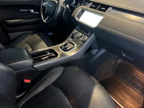 Used 2018 Land Rover Range Rover Evoque Landmark Edition AWD/4WD image 16